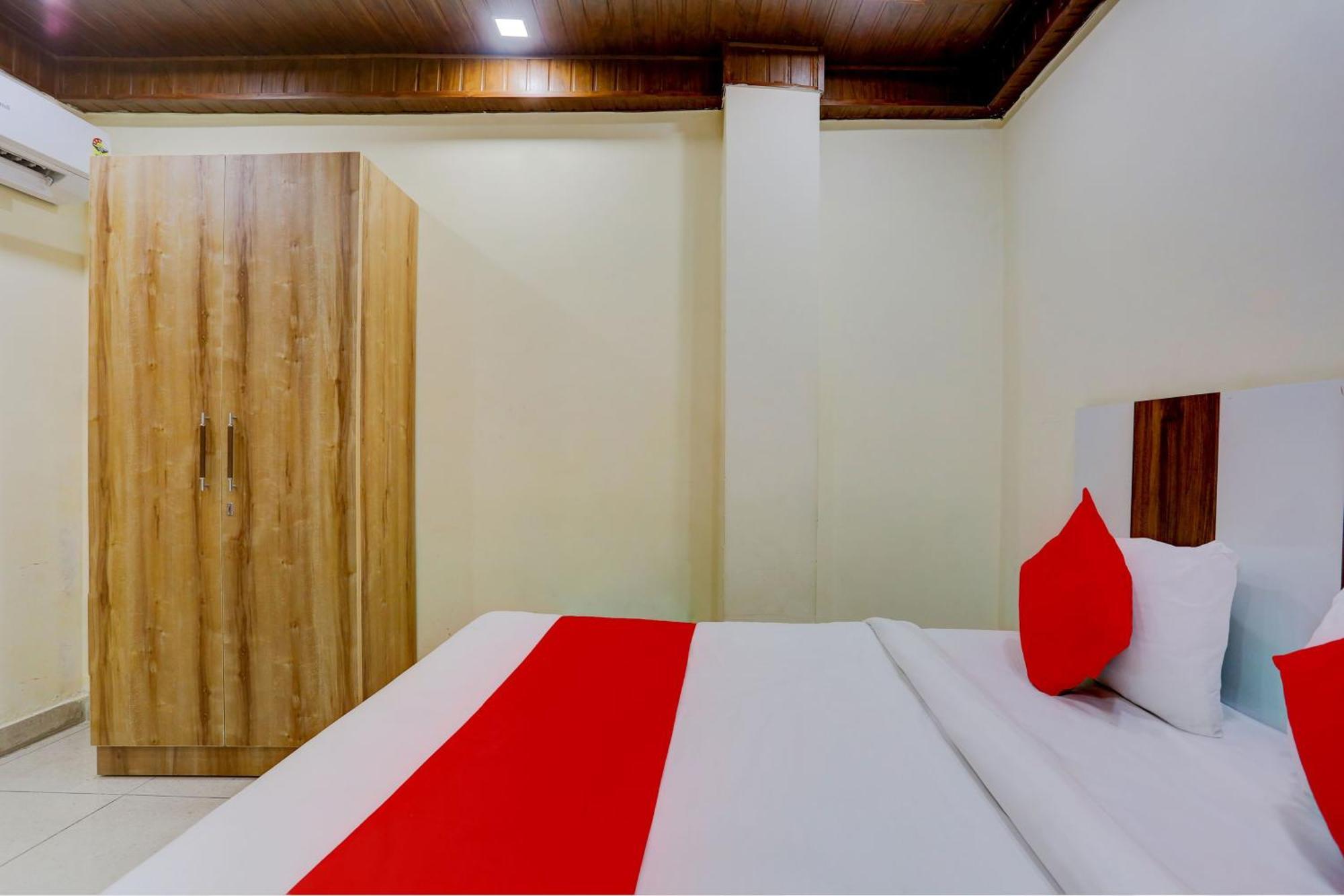 Hotel O Family Deluxe Nowe Delhi Zewnętrze zdjęcie