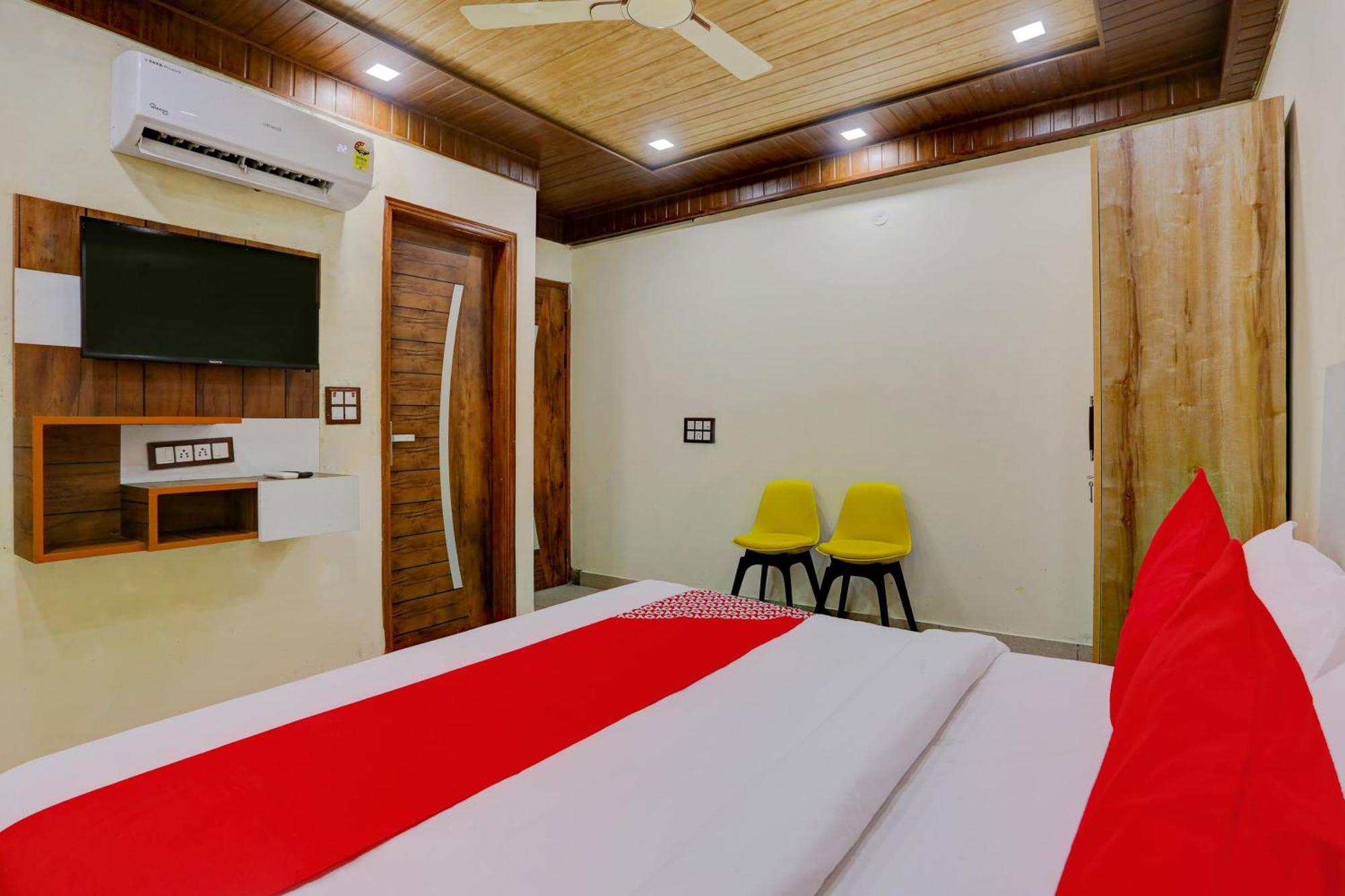 Hotel O Family Deluxe Nowe Delhi Zewnętrze zdjęcie
